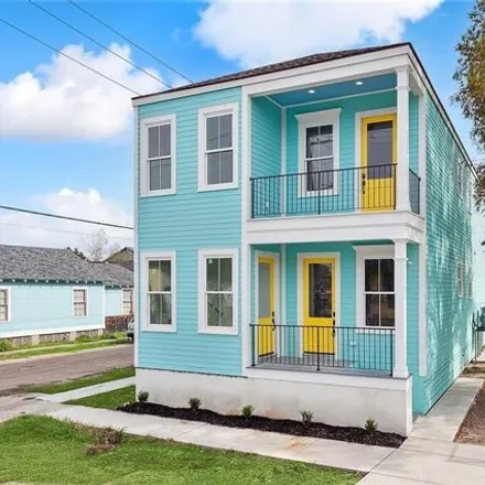 Buy this 6 bed house on 701 Lizardi Street in Lower Ninth Ward, New Orleans