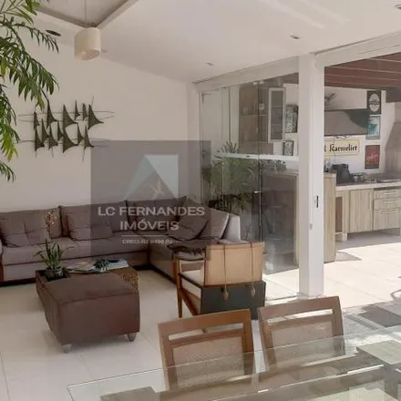 Buy this 4 bed apartment on Pousada Barra Sol in Avenida Grande Canal 301, Barra da Tijuca