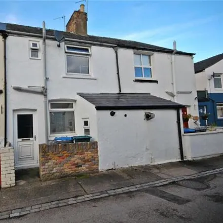 Buy this 2 bed townhouse on New College Durham in Framwellgate Moor, DH1 5ES