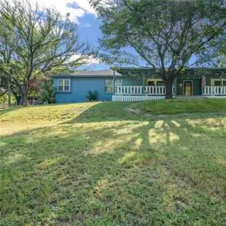 Buy this 3 bed house on 225 Bosque Bend Lane in McLennan County, TX 76633