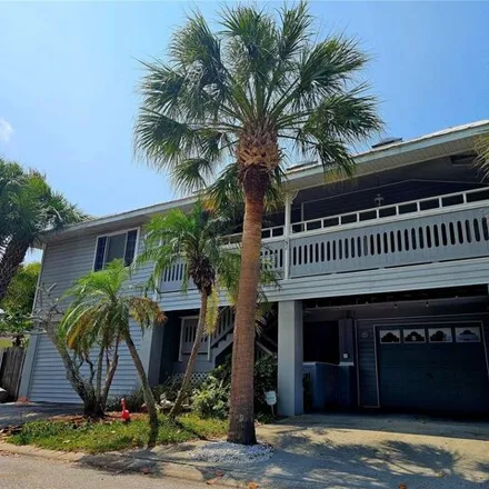 Image 2 - 131 E Bay Dr, Treasure Island, Florida, 33706 - House for sale