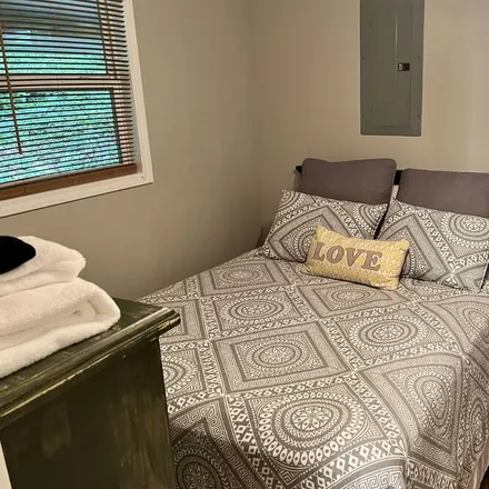 Rent this 2 bed house on Scottsboro