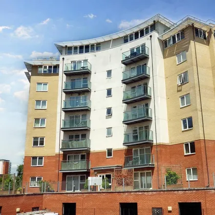 Rent this 2 bed apartment on Ipswich in Ranelagh Road, IP2 0AR