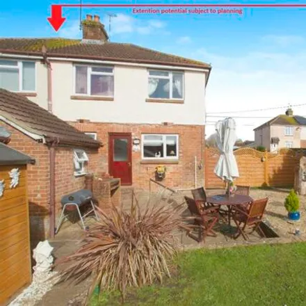 Buy this 3 bed duplex on Highfield Road in Amesbury, SP4 7HX