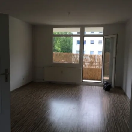 Rent this 3 bed apartment on Erasmusstraße 24 in 45279 Essen, Germany