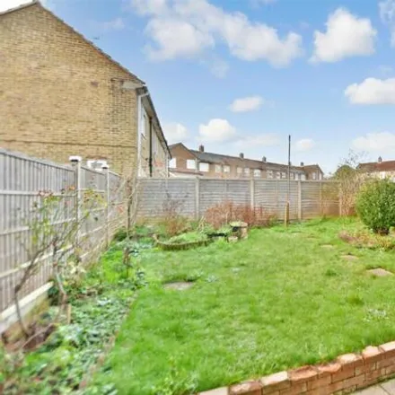 Buy this 3 bed townhouse on Twydall Enterprise Centre in Kennington Close, Gillingham