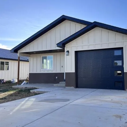Image 1 - 298 2nd Street, Richfield, Lincoln County, ID 83349, USA - House for sale