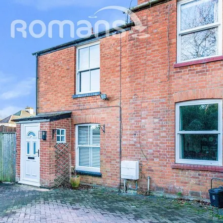 Rent this 2 bed house on Coombe Grange in Truss Hill Road, Sunninghill