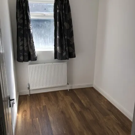 Rent this 3 bed apartment on PA Jewellery and Laundrypoint Car Park in 100 Barber Road, Sheffield