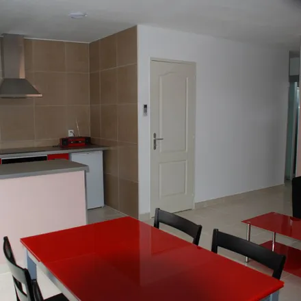 Rent this 2 bed apartment on 97 Rue du 18 Juin 1940 in 11400 Castelnaudary, France