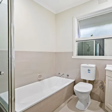 Image 5 - Pine Crescent, Boronia VIC 3155, Australia - Apartment for rent