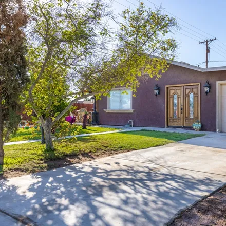 Buy this 3 bed house on 400 South K Street in Imperial, CA 92251