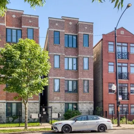 Rent this 2 bed condo on 2347 West Harrison Street in Chicago, IL 60612