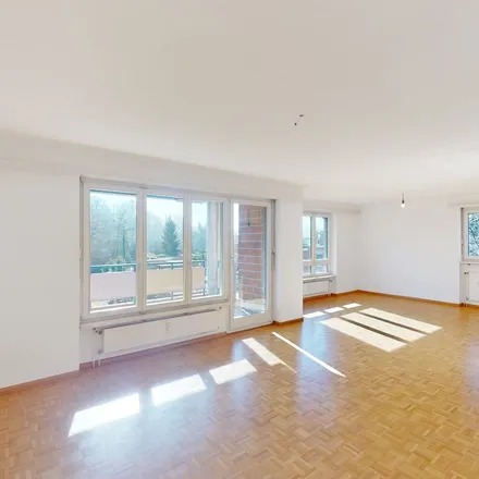 Rent this 3 bed apartment on Neumattstrasse 37 in 39, 4142 Münchenstein