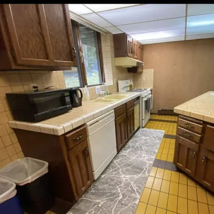 Rent this 2 bed apartment on Anchorage in Alaska, USA