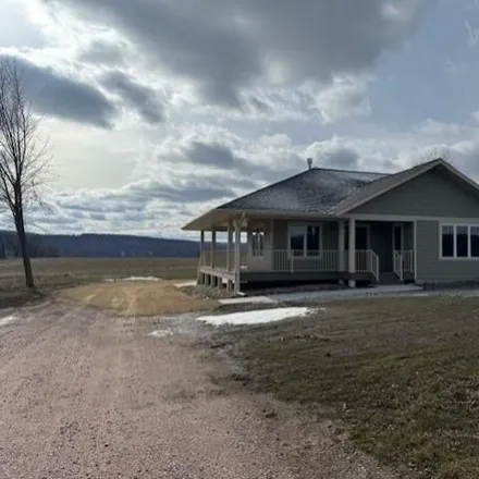 Image 2 - State Highway 33, Baraboo, WI 53913, USA - House for sale