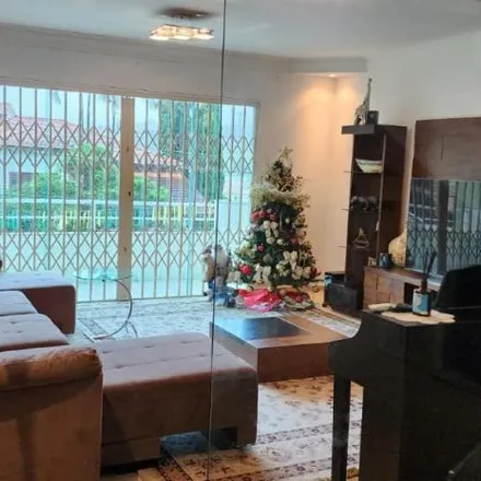 Buy this 4 bed house on Rua Flamínio de Castro Rangel in Nova Petrópolis, São Bernardo do Campo - SP