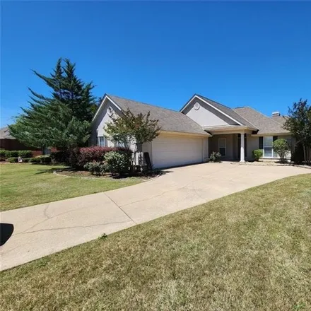 Rent this 4 bed house on 9398 Wrens Way in Montgomery, AL 36117