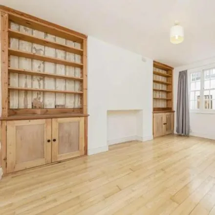 Image 2 - Gloucester Crescent, Primrose Hill, London, NW1 7DS, United Kingdom - Apartment for sale
