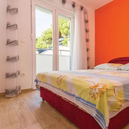 Rent this 2 bed apartment on Makarska in 21115 Split, Croatia