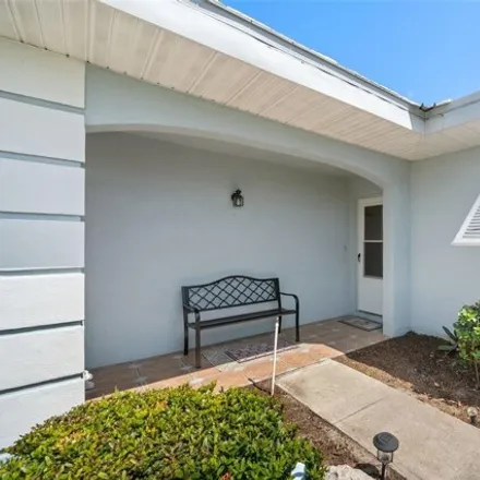 Buy this 3 bed condo on 291 Wexford Place in Sarasota County, FL 34293