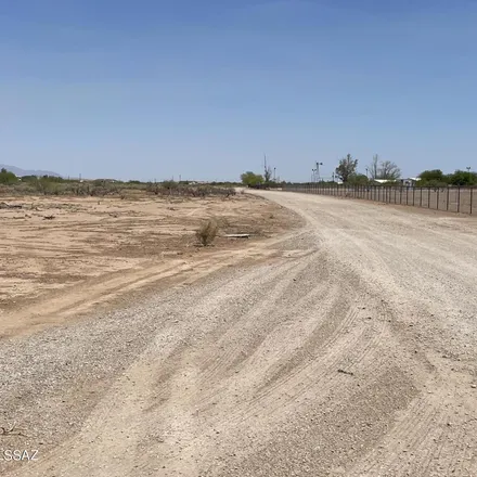 Image 2 - 8895 North Ghost Ranch Trail, Pima County, AZ 85653, USA - House for sale