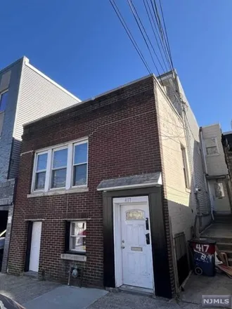 Rent this 3 bed house on 499 19th Street in Union City, NJ 07087
