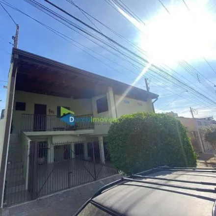 Buy this 5 bed house on Rua Portugal in Região Central, Caieiras - SP
