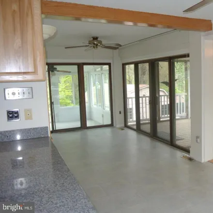 Image 4 - 3205 Hessney Drive, West Falls Church, VA 22042, USA - House for rent