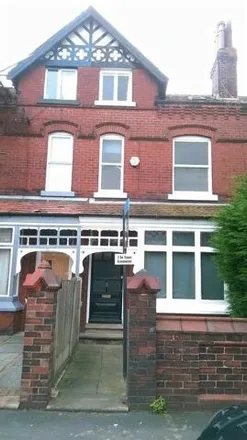 Image 1 - Abafields, 9 Bromwich Street, Farnworth, BL2 1JF, United Kingdom - Townhouse for rent