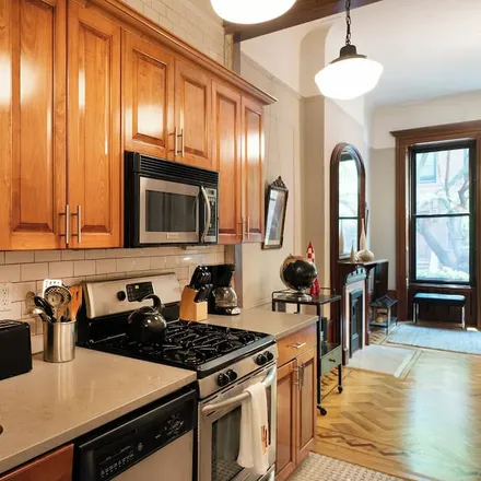 Image 3 - New York, NY - Townhouse for rent