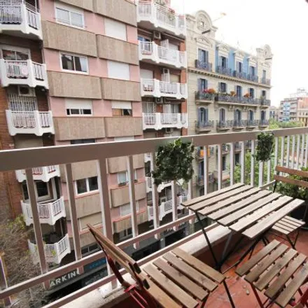 Image 6 - Carrer de Girona, 151-153, 08037 Barcelona, Spain - Room for rent