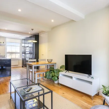 Rent this 1 bed apartment on 104 Draycott Avenue in London, SW3 3AJ