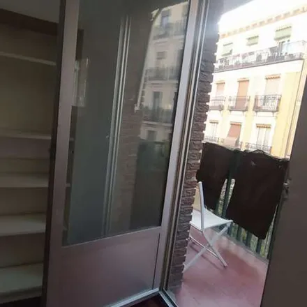 Image 3 - Bombay Palace, Calle del Ave María, 28012 Madrid, Spain - Apartment for rent