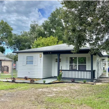 Buy this 2 bed house on 611 West 3rd Street in Lakeland, FL 33805