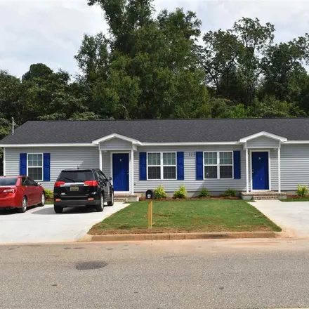 Buy this studio duplex on 99 Perdue Lane in Fort Valley, GA 31030