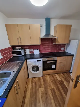 Rent this 2 bed apartment on Northampton Street