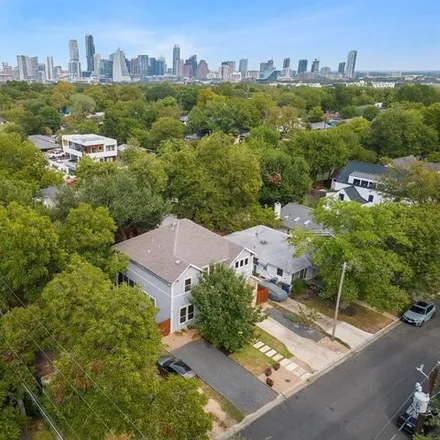 Image 2 - 1910 Collier Street, Austin, TX 78704, USA - House for sale