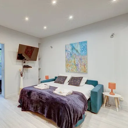 Rent this 1 bed apartment on Rue de Ménilmontant in 75020 Paris, France
