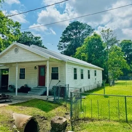 Buy this 4 bed house on 641 North Bradford Street in Rayne, LA 70578