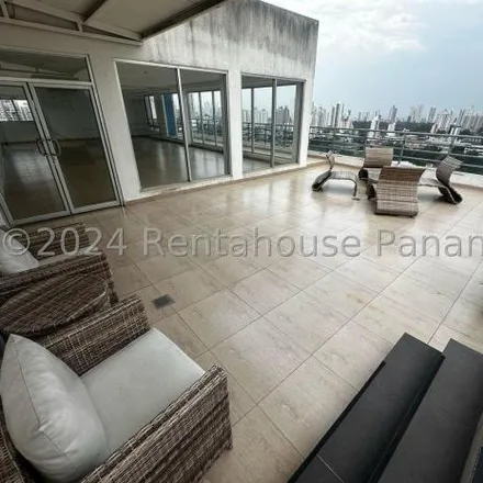 Rent this 2 bed apartment on Chaquira Plaza in Avenida 6a C Norte, 0801