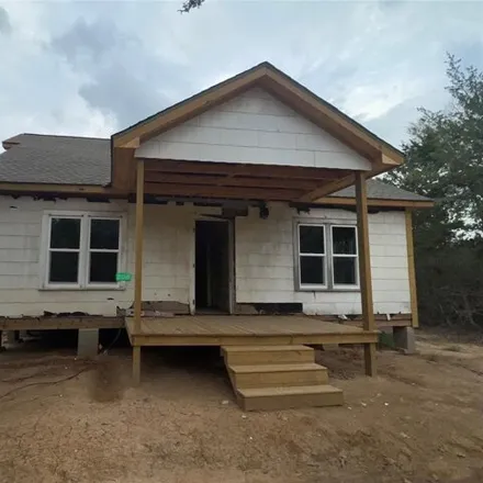 Buy this studio house on 262 Little Berry Drive in Burleson County, TX 77879