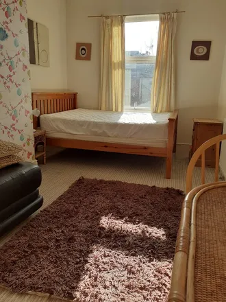 Rent this 1 bed house on Leeds in Chapeltown, GB