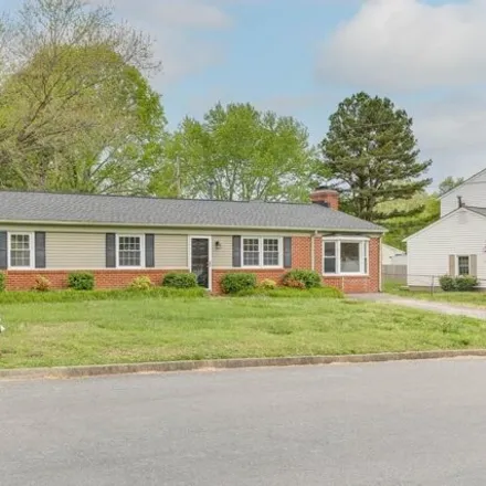 Buy this 3 bed house on 100 Hickory Hills Drive in York County, VA 23185