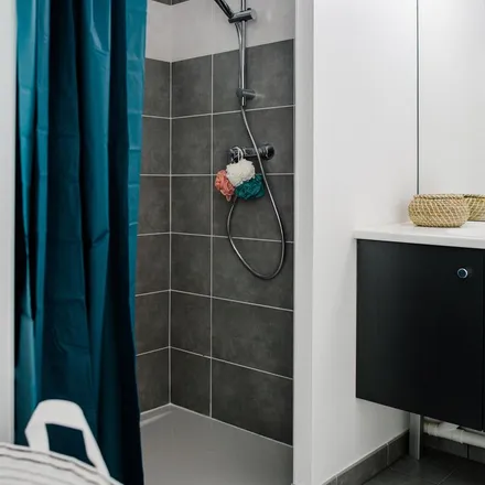 Rent this 2 bed apartment on 20 Boulevard de Belfort in 59100 Roubaix, France