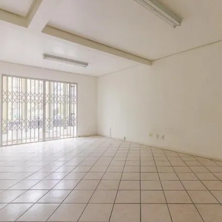 Rent this studio house on Escola Técnica Irmão Pedro in Rua Félix da Cunha 515, Floresta