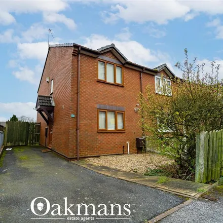 Rent this 2 bed duplex on Quarry House in Lea Walk, Rednal