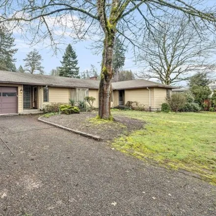 Buy this 2 bed house on 13268 Clackamas River Drive in Oregon City, OR 97045