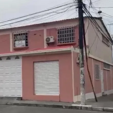 Buy this studio house on 10° Callejón 2B NO in 090607, Guayaquil
