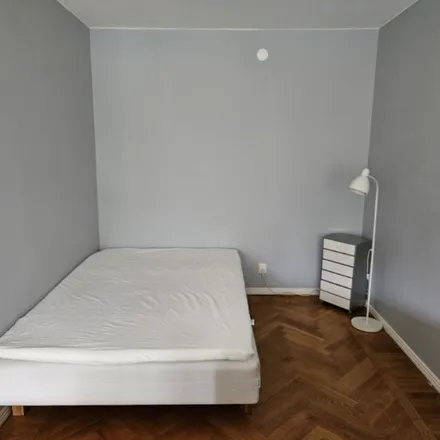 Rent this 1 bed apartment on Basungatan 46 in 421 39 Gothenburg, Sweden